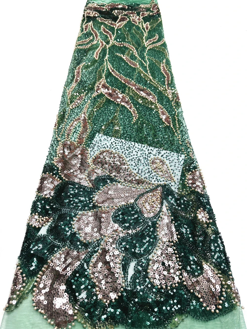 

Нигерийская роскошная сетчатая кружевная ткань с пайетками, высококачественная африканская кружевная ткань с бисером, французская ткань для женских свадебных и праздничных платьев, для шитья.