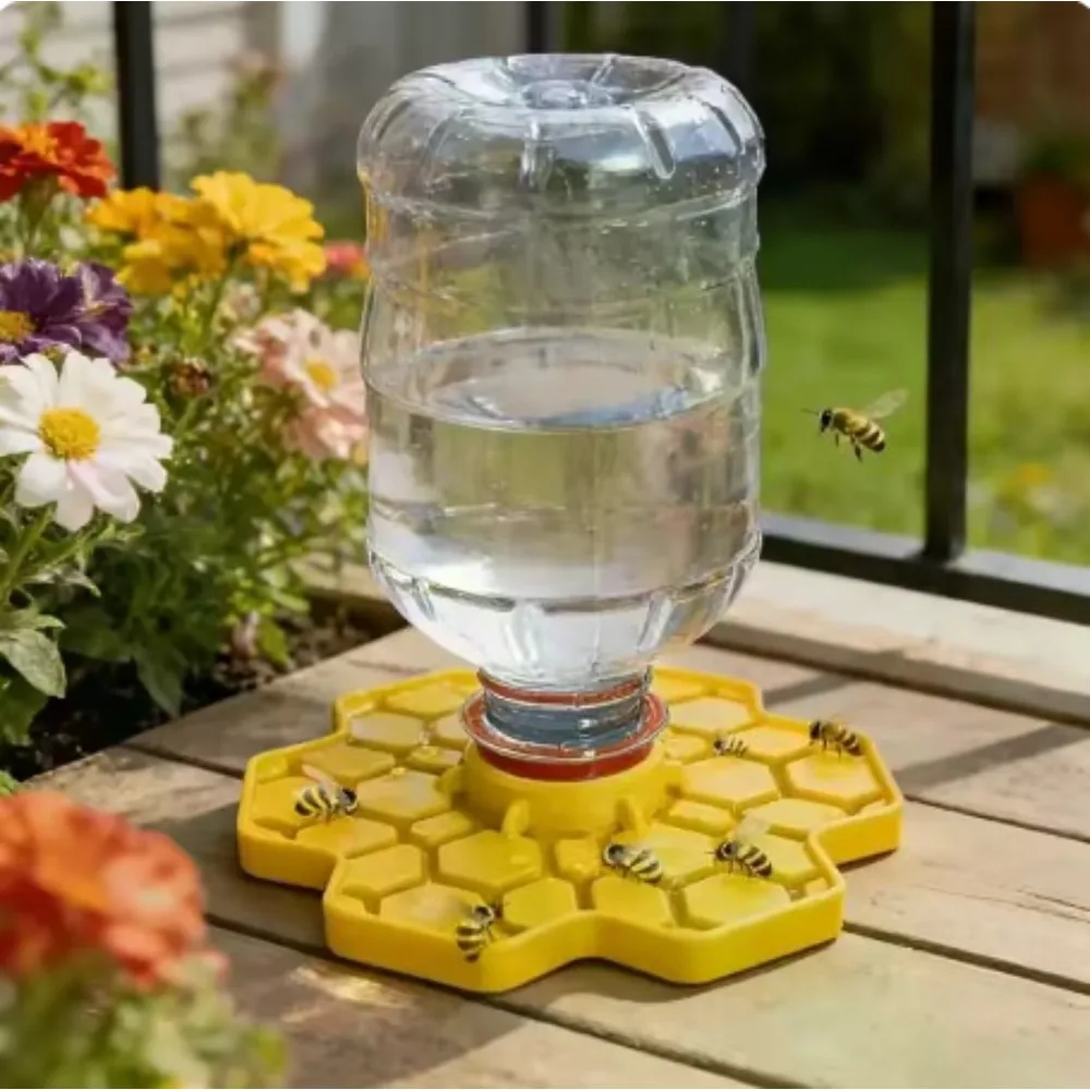 Safe Bee Water Dispenser, Used for Garden and Courtyard Beekeeping Supplies, Small Hole Honeycomb Tray Bees