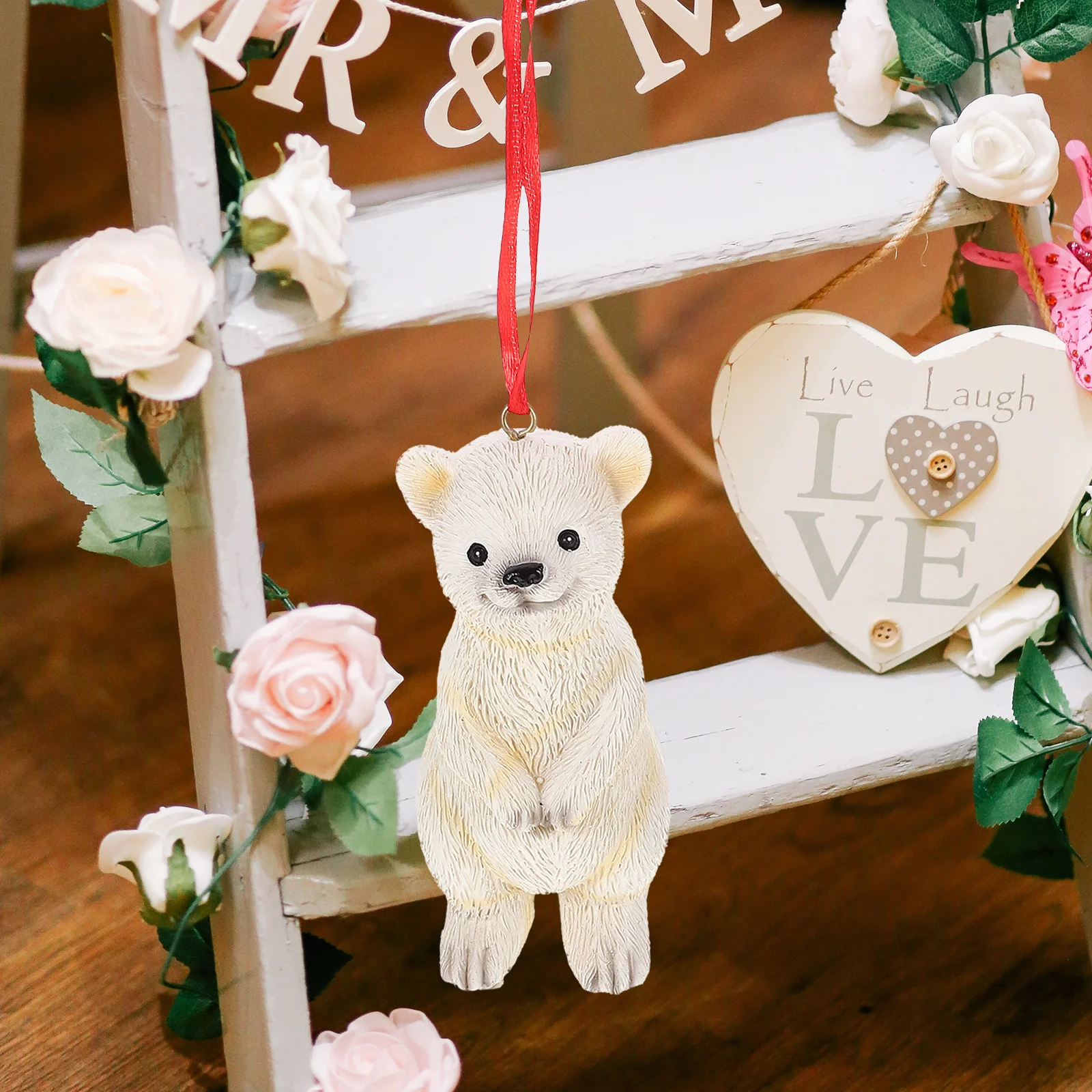 

Resin Bear Hanging Pendant Cute Decorative Garden Ornament for Outdoor Indoor Yard Decoration Courtyard Supply Adorable Bear