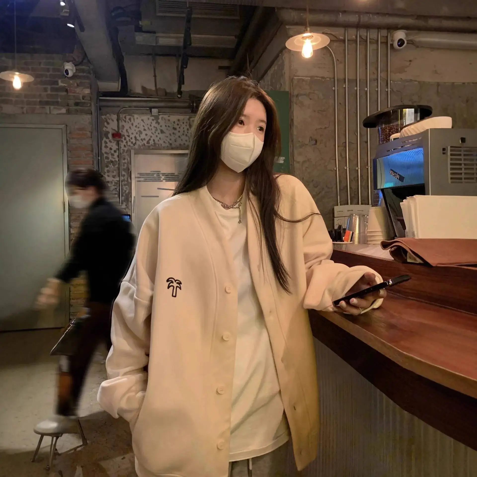 

Женская бейсбольная куртка на флисовой подкладке, весенне-осенняя мода, высокое качество, открытый кардиган, полиэфирная ткань, воротник-поло на молнии