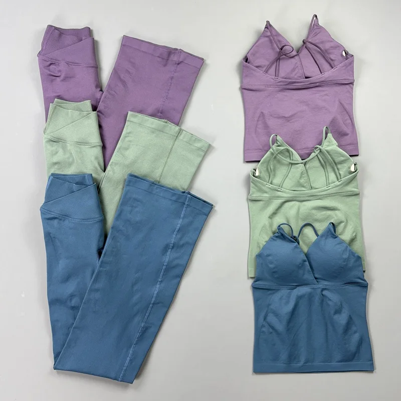 2Pcs Sports Suit Women Removable Padded V Neck Airy Workout Top Scrunch Hip Lifting Yoga Flare Leg Pants Gym Running Fitness Set