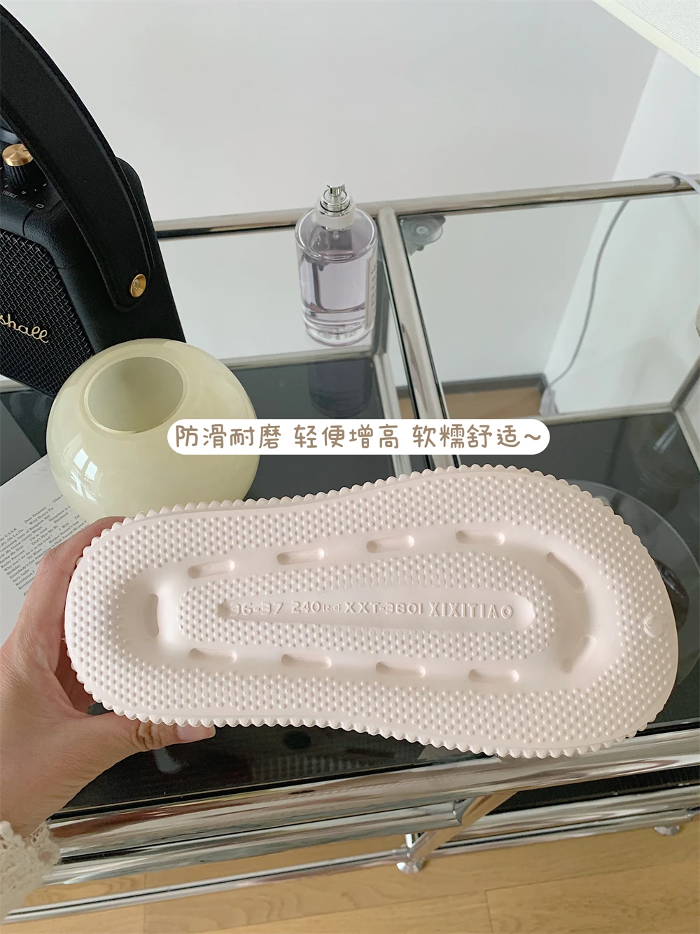 Women Garden Shoes 2024 Summer Vacation Anti Slip Thick Sole Slipper Beach Sandals And Slippers Love Diamond Hole Slippers