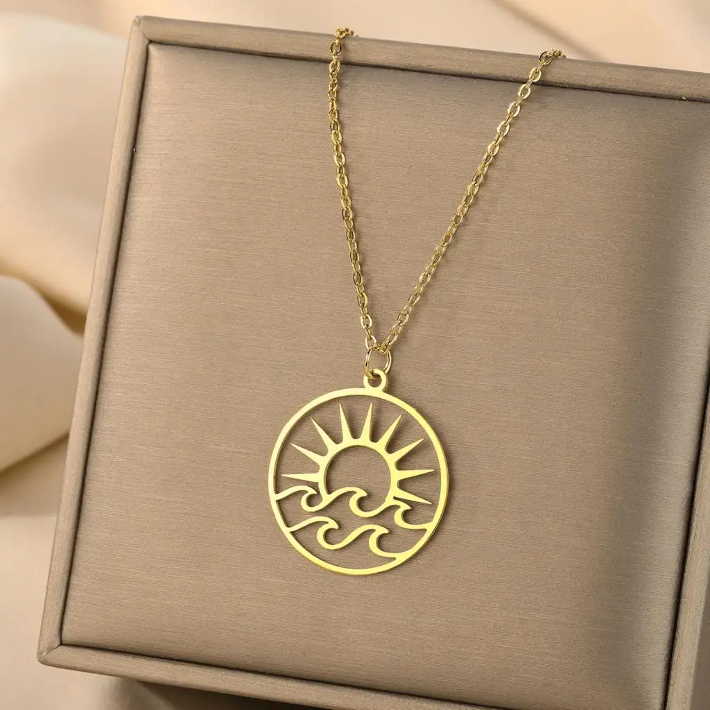 Kinitial Exquisite Fashion Earrings Openwork Sun Pendant with Waves Openwork Sun and Waves Necklace Birthday Gift for Lovers