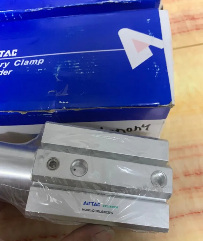 

1 шт. новый цилиндр AirTAC QCKL63X30S