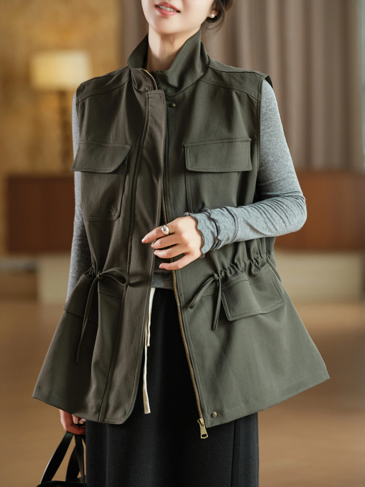 Functional Workwear Style Drawstring Waist Two-Way Wear 3D Shoulder Line Division Multiple Pockets Stand Collar Vest