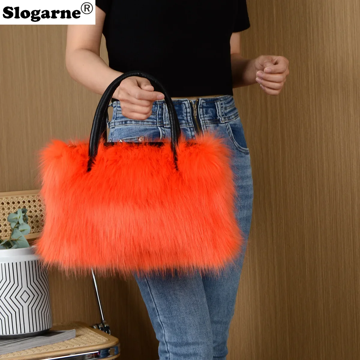 2025, Kunstfuchsfell-Handtasche für Damen, luxuriös, neues Design, flauschige Taschen, Damen-Winter-Pelz-Einkaufstasche, weiche, hochwertige Abend-Pelztaschen