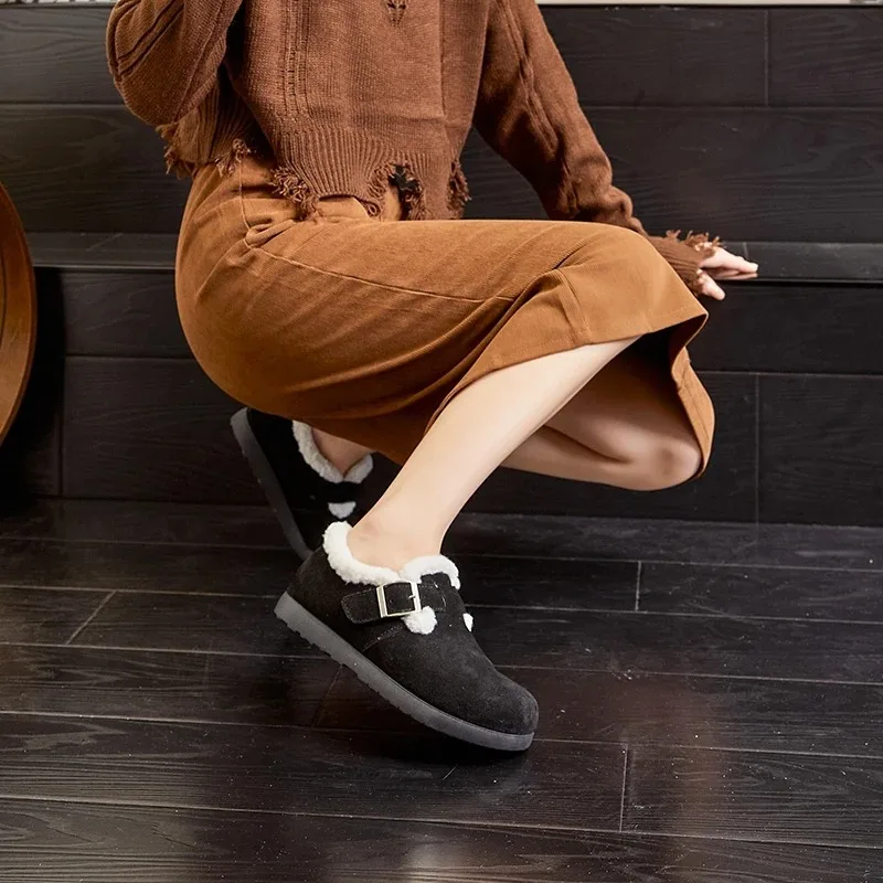 2024 New Flat-soled plus velvet flat shoes for Women Winter Women Sneakers Shoes comfortable Fur Female shoes for Women