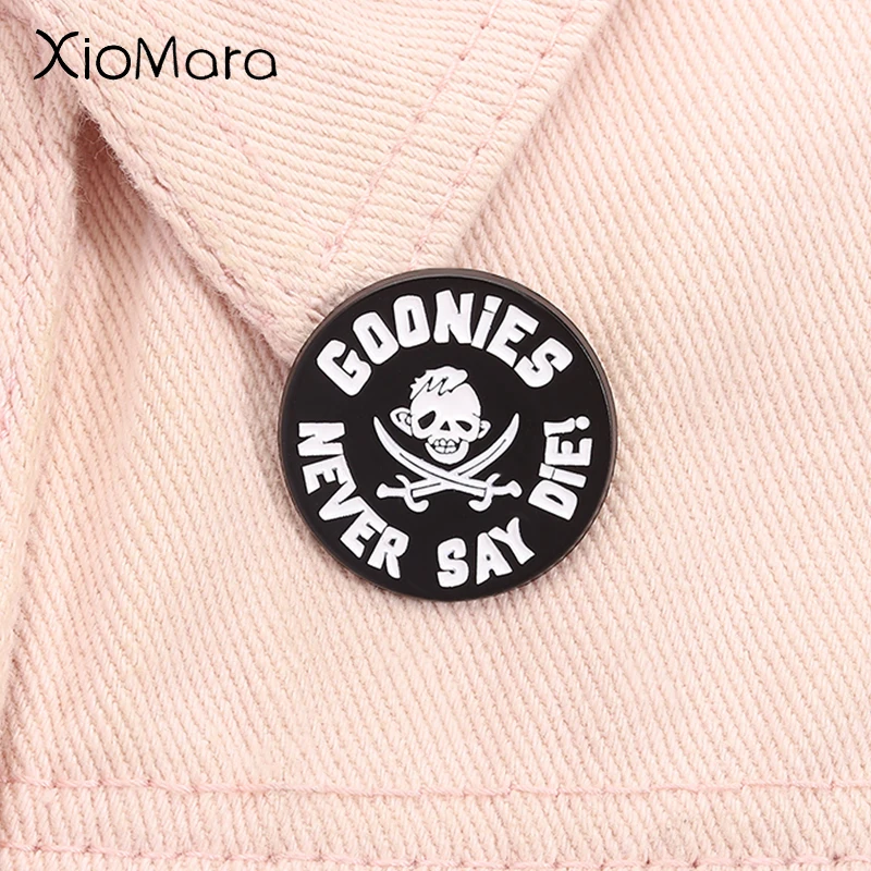 

Goonies Never Say Die Enamel Pin Punk Skull and Swords Halloween Brooch Lapel Badge Jewelry Accessories Gift for Friends ﻿