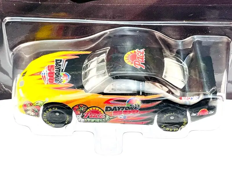 Hot Wheels 1:64 1999 Daytona 500 pace Collection of die cast alloy trolley model ornaments