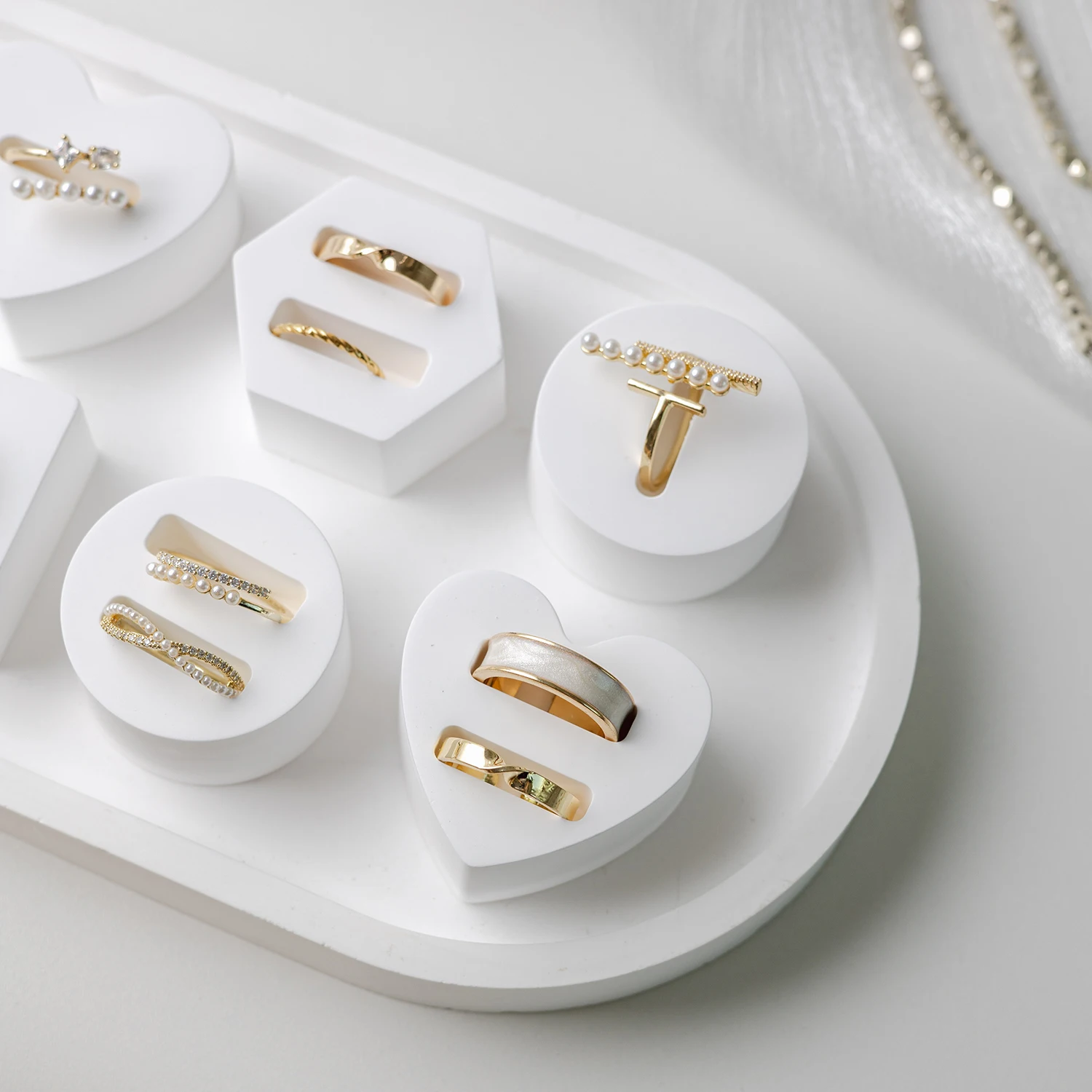 Witte Gips Ring Display Standaard Sieraden Staan Multi-Vorm Display Plaat Sieraden Schieten Rekwisieten