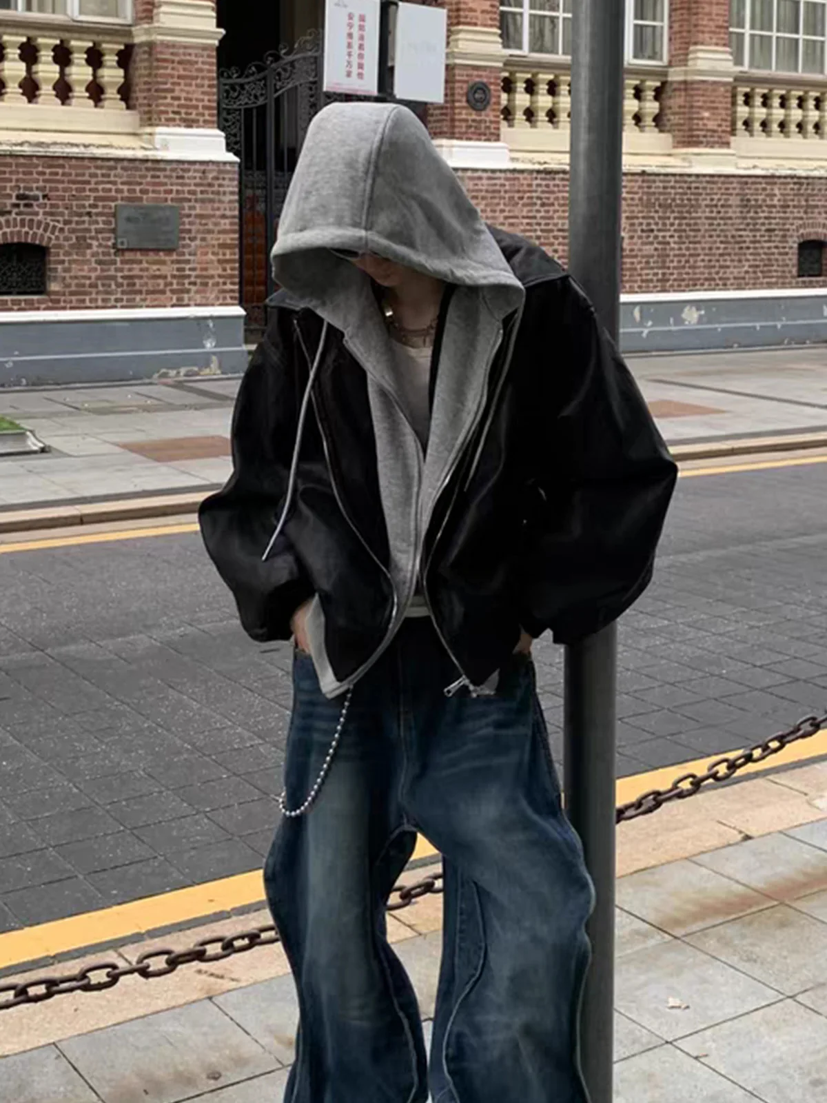 

Casual Men's PU Leather Jaet with Hat Autumn New Sle Loose Fit Hipster Couple Model Long Sve Zipper Closure Color