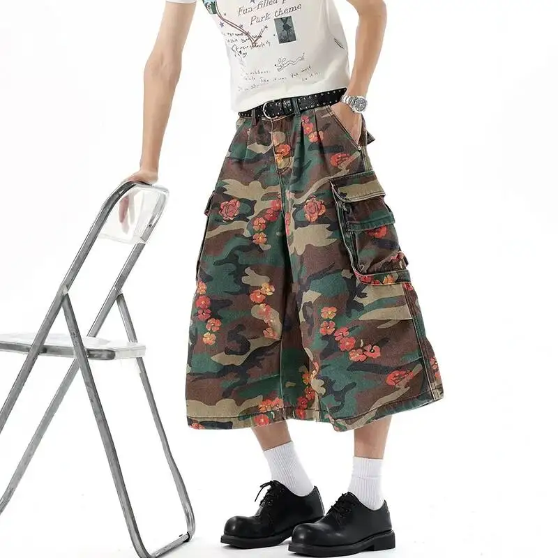 LUZHEN 2026 New Camouflage Printed Floral Multi Pockets Design Loose Straight Cropped Trousers Men's Stylish Cargo Pants JY7845