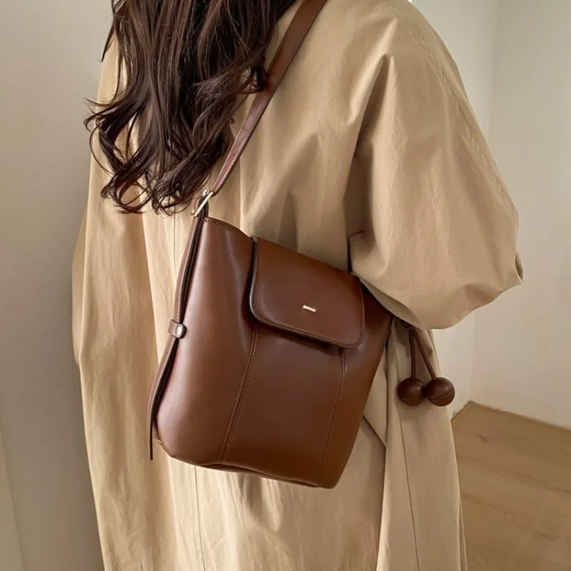 Luxury Tote Messenger Purse Shopper Solid Color Commuter Elegant Leather Diaper Bag for Women Large Capacity