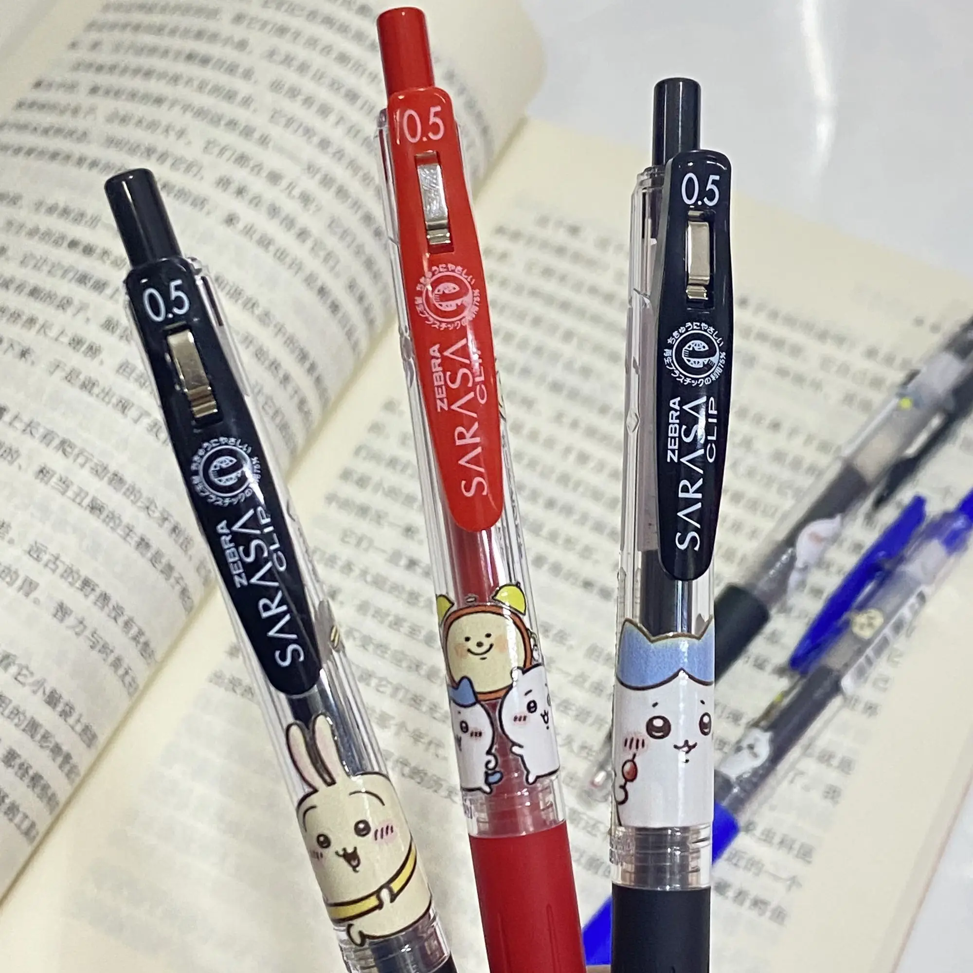 Japanese Chiikawa co-branded ballpoint pen 0.5mm quick-dry Hachiware Usagi Cartoon gel pen Black Red Blue Limited Edition gifts