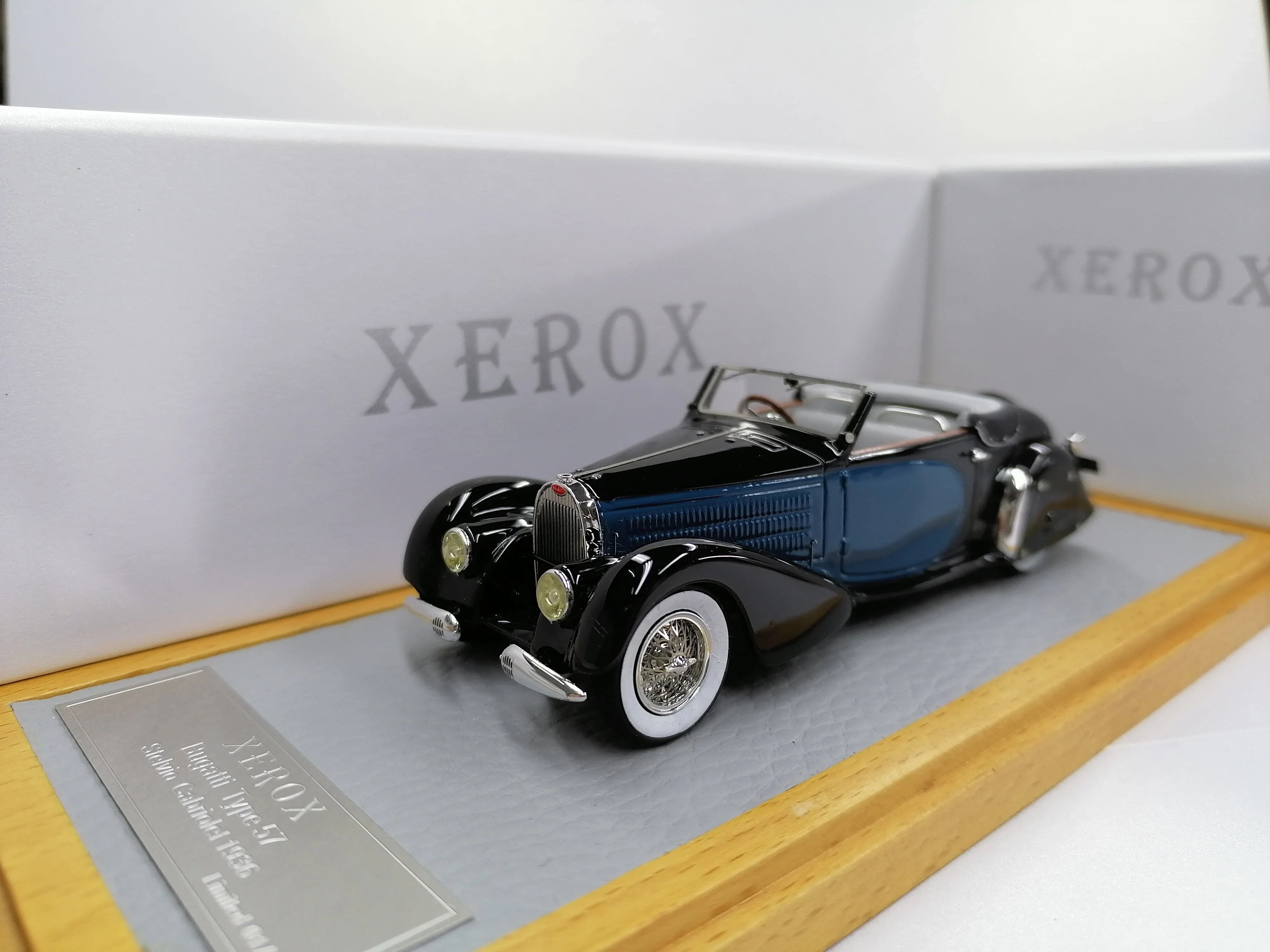 XEROX 1:43 Bugatti Type 57 1936 Classic Cars Limited 49pcs Worldwide Resin Metal Static Car Model Toy Gift