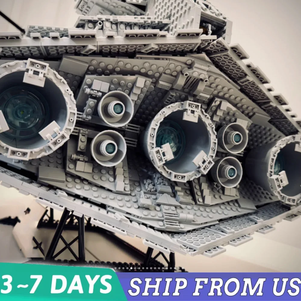 

Ultimate 4784Piece Starship Building Blocks with figure Detailed Spacecraft Model Assembly Bricks For Adults Gifts