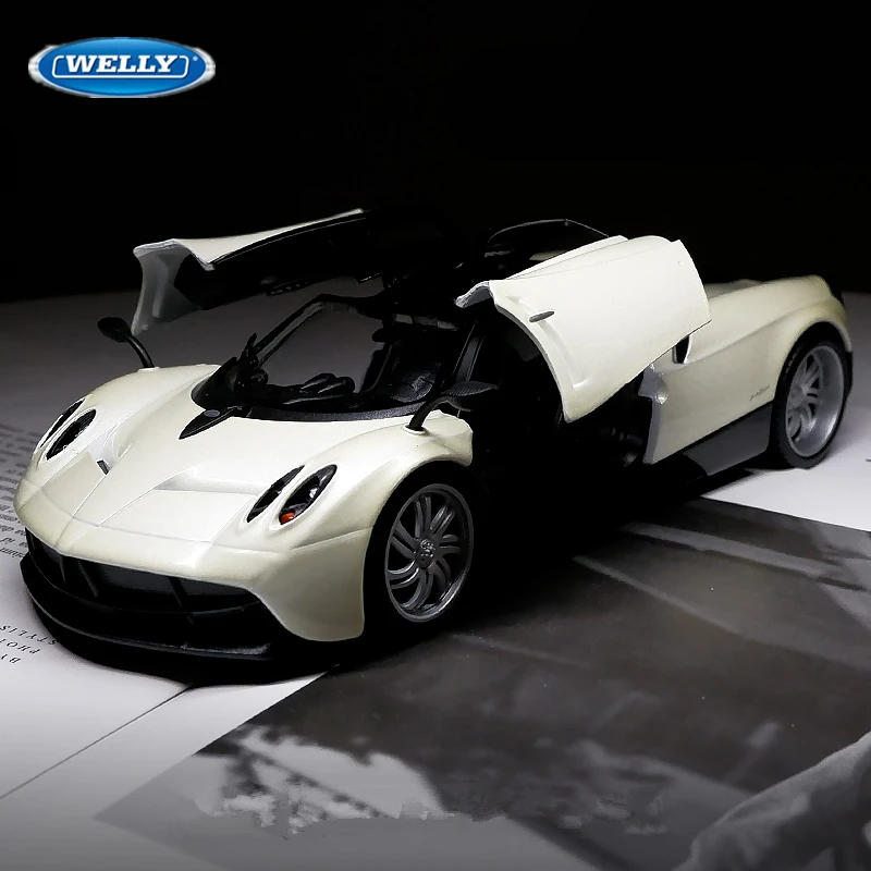 WELLY 1:24 PAGANI HUAYRA Alloy Sports Car Model Diecast & Toy Vehicles Metal Racing Car Vehicles Model Simulation Childrens Gift