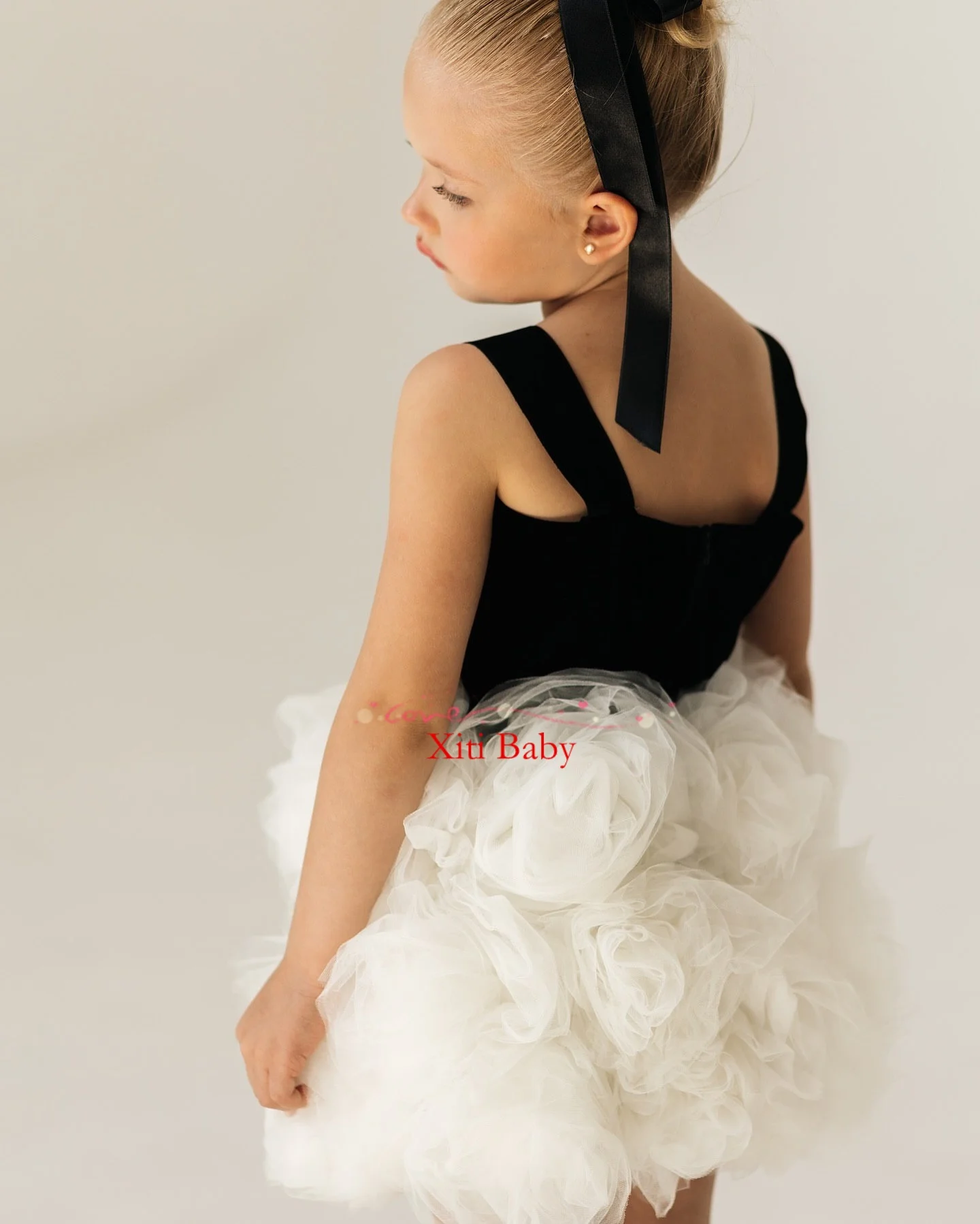 공주 A라인 미니 플라워 걸 드레스 민소매 러플 벨벳 스커트 소녀 파티 드레스 2025 아동 드레스 맞춤 제작