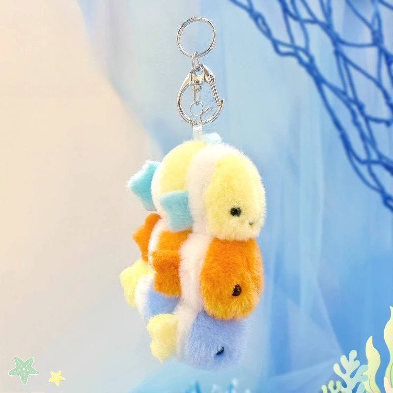 Pequeno peixe empilhamento brinquedos bonito mochila chaveiro dos desenhos animados boneca pingente de pelúcia presente para mulheres chaveiros de pelúcia animais de pelúcia 1 pçs