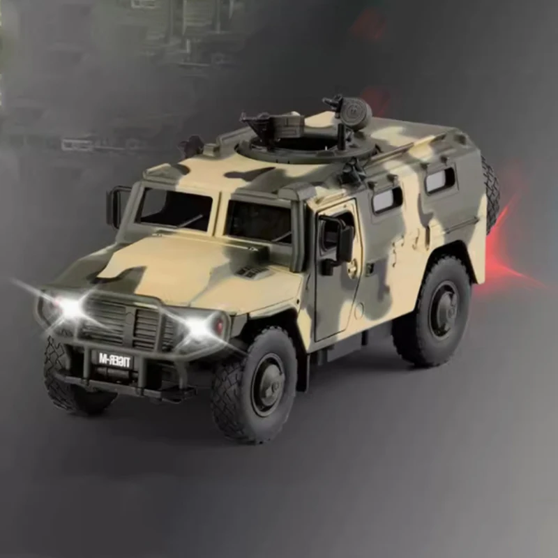 1:32 Scale Explosion-Proof Armored Vehicle Transport Vehicle Military Model Toy Car Classic Collection Gift Souvenirs Decoration