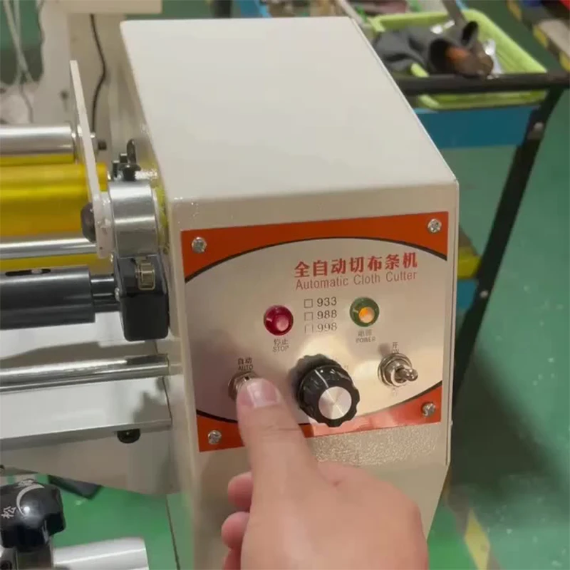 Fully automatic cutting and bundling machine, automatic feeding reel with self-stop and can cut straight twill strips