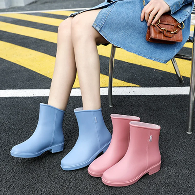 Women's Mid-Tube Rain Boots Fashion Waterproof Work Garden Overshoes Women's Rain Boots Outdoor Fishing Work Boots Rain Boots