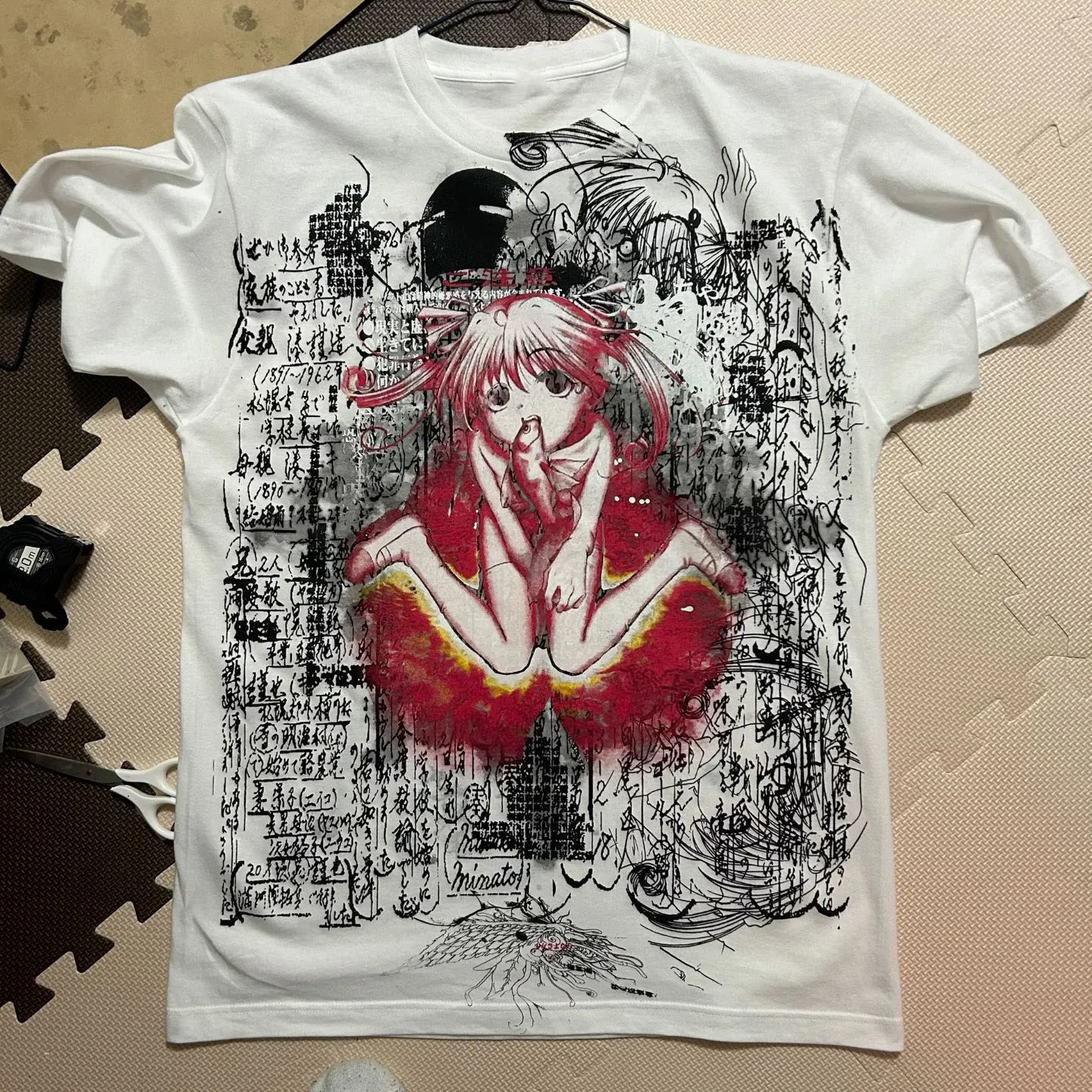 Crop Top Frauen Anime Mädchen Frau Kleidung Grafik T-Shirts Y2k Tops 90er Jahre Kleidung Vintage Kpop Trashy Y2k 2000er Jahre Ästhetische Kleidung Emo