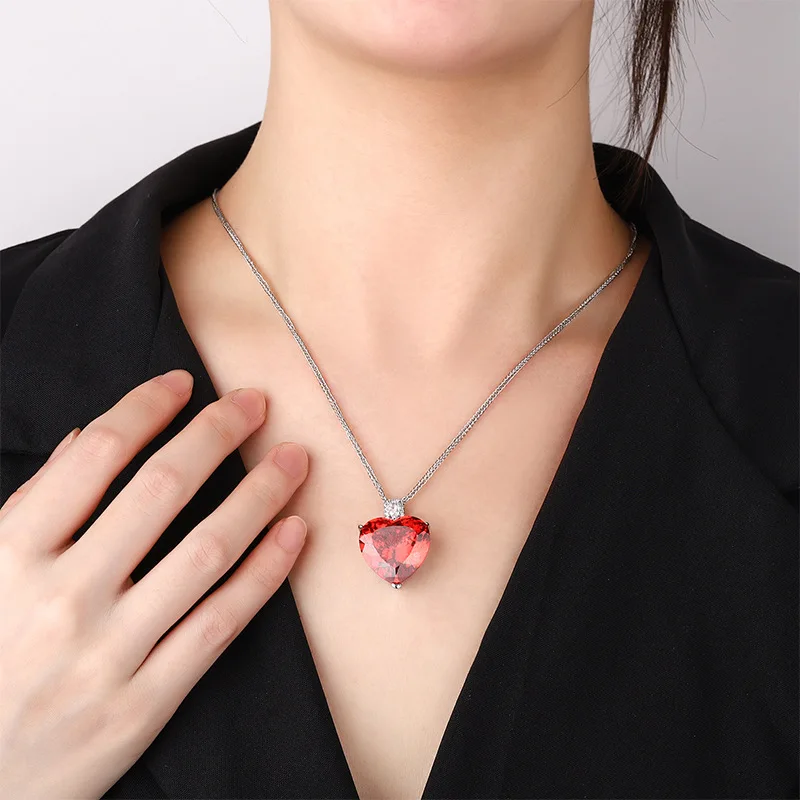 

2025 New Trendy Heart Shape Gemstone Necklace for Women Red Blue Statement Accents Jewelry Gift for Valentine Day Birthday Party