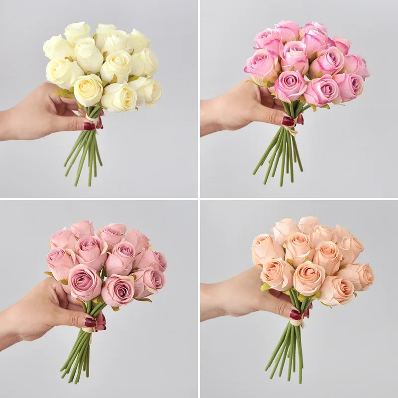 Holding A Bouquet of Roses Artificial Flowers Home Decoration Photography Props Road Guide Wedding Decoration Rose Silk Flowers