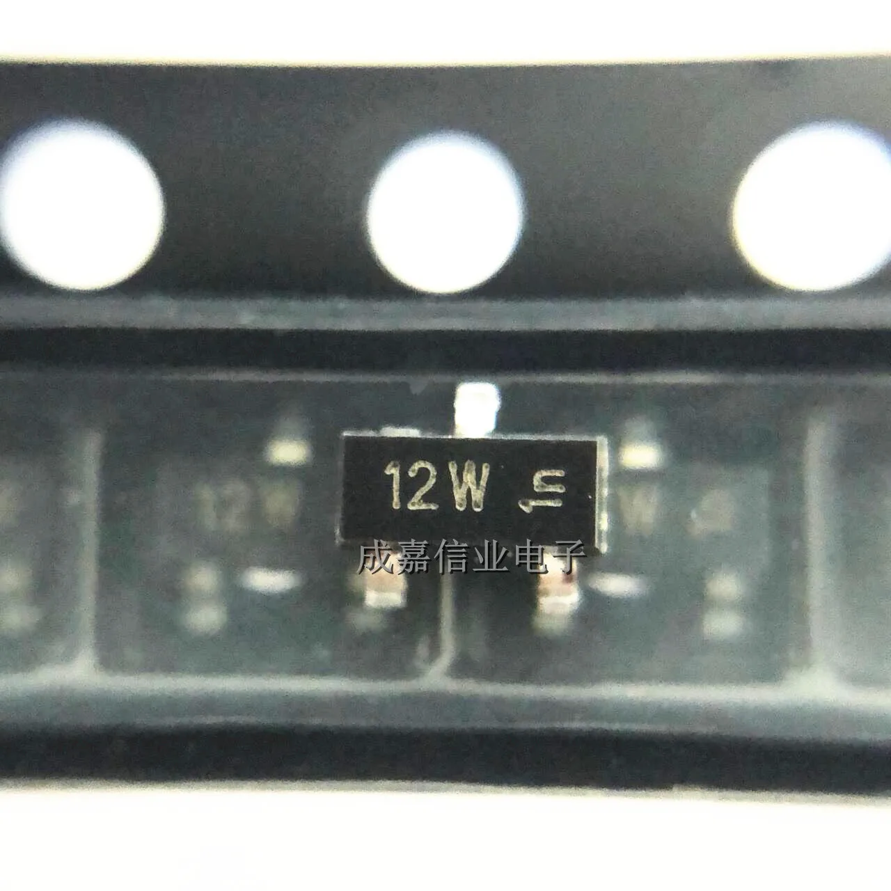 

100pcs/Lot 2N7002,215 SOT-23-3 2N7002 MARKING;12W Trans MOSFET N-CH 60V 0.3A 3-Pin Operating Temperature:- 65 C-+ 150 C