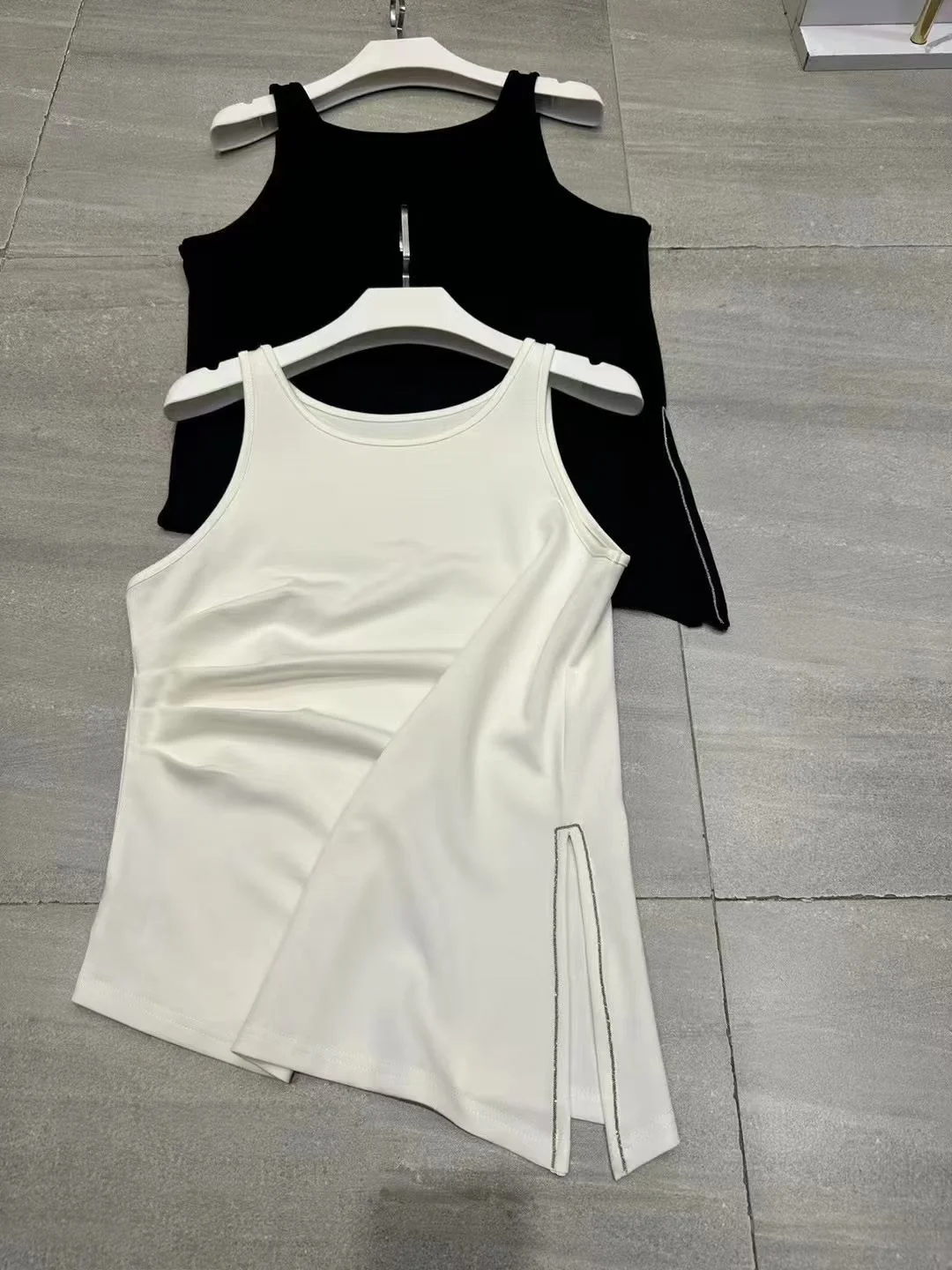 

Slim Fit Crop Top Women's Thin Cotton Blend round Neck Pullover Beaded Irregular Hem Pure Color Summer Fashion Trend