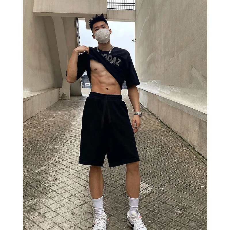 Повседневные однотонные шорты в американском стиле для мужчин, летняя модная уличная одежда, универсальные модные спортивные брюки с пятью карманами на шнурке