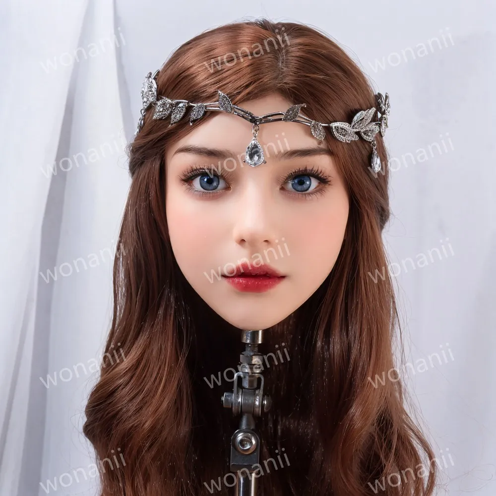 

Female head model, replaceable wig,Mannequin Head,exquisite makeup,realistic,TPE material,Training Hair, hat display stand, soft