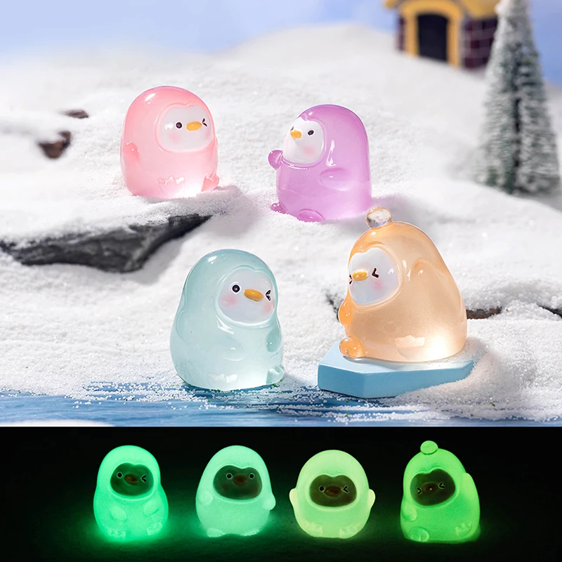 Светящаяся-модель-автомобиля-и-кукольного-домика-с-помощью-нашего-1-шт-светящейся-куклы-пингвина-декор-для-рабочего-стола