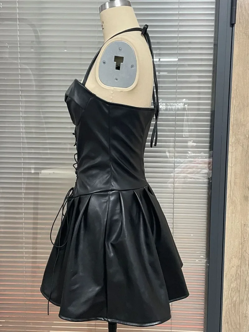 Minivestido plisado de encaje calado para mujer, vestido Sexy de cuero PU sin tirantes con cuello Halter y espalda descubierta con cremallera, ropa de noche ajustada para discoteca, Vestidos de fiesta