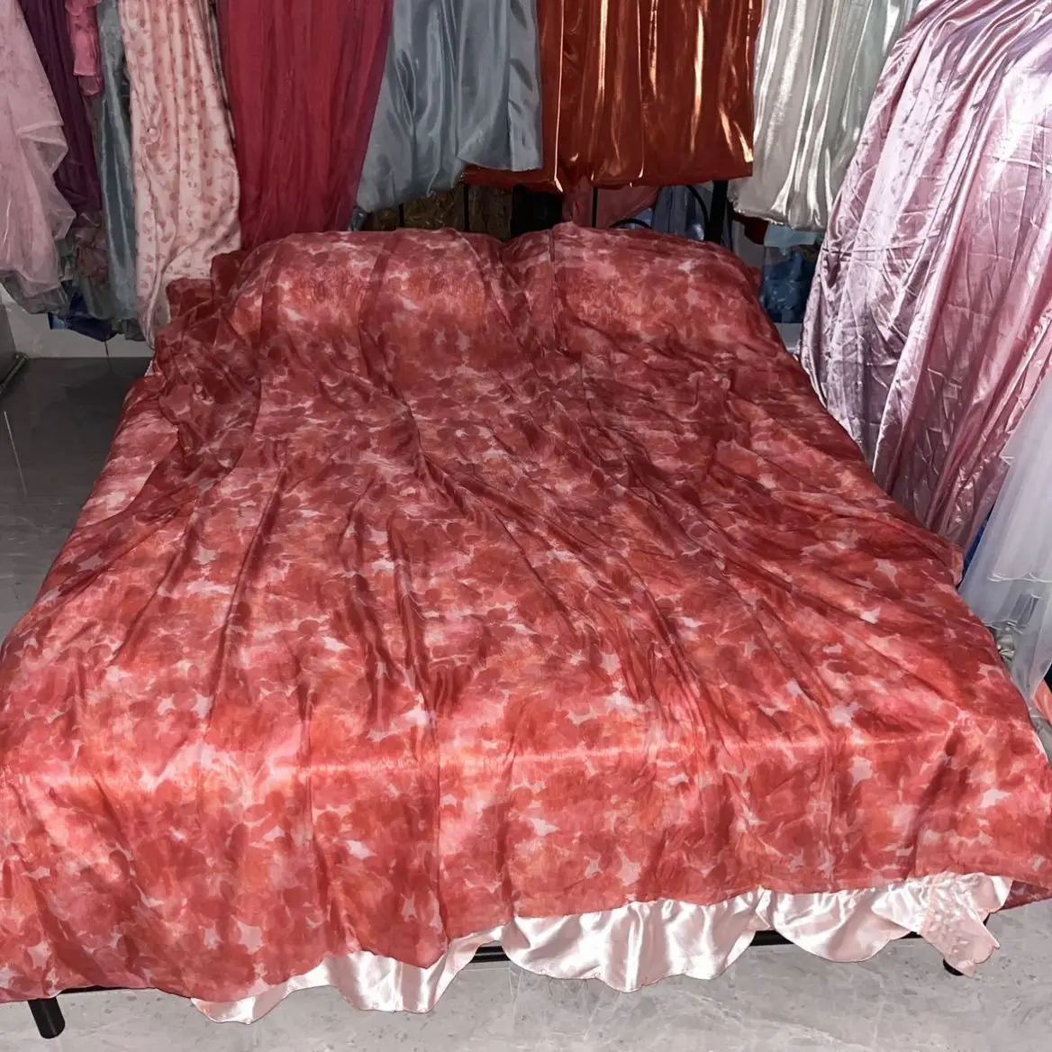 

No Pillow Cover 90.6*78.7in Glossy summer sheer tulle cover with zipper Ice cool bedspread home bedding