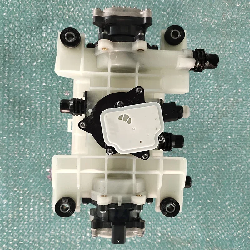 FOR SAIC EV IMAX8 Integrated Water Bottle IM LS7 TMS Thermal Management System Valve Terminal Roewe 9-way Valve  Heat Pump
