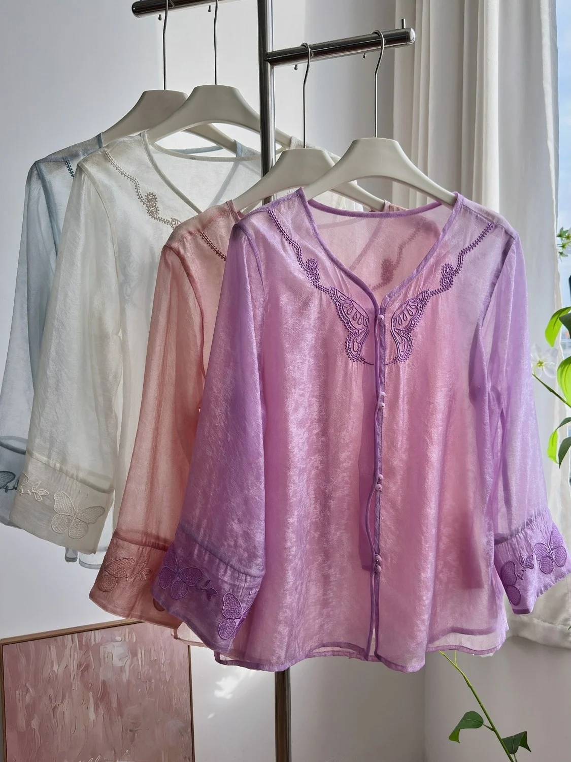 New Chinese Style Embroidered Thin Silk Women's Shirt Sun Protection Semi-Transparent Fabric Spring Summer New Arrival