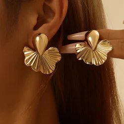 Hair Accessories Retro Imitation Baroque Pearl Stud Earrings Gold Color Alloy Irregular Earrings For Women Simple Jewelry Gift
