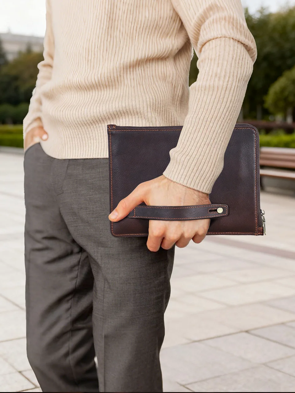 Vintage Leather Protective Case for Pro11 with Pen Holder And Zipper Hand Strap Simple Tablet Cover