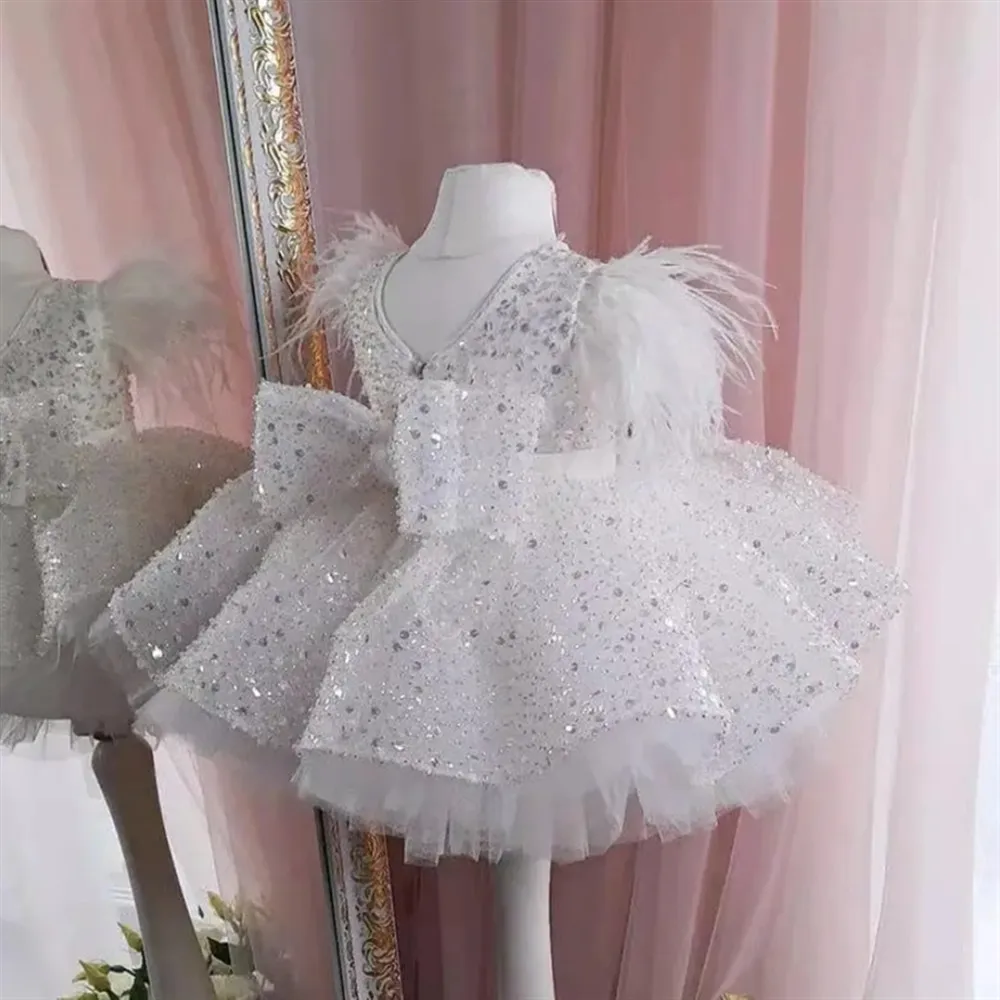 Abito da sposa per ragazza di fiori carino con piume di paillettes con fiocco Abito da principessa gonfio per festa di compleanno per bambini, abito da comunione personalizzato