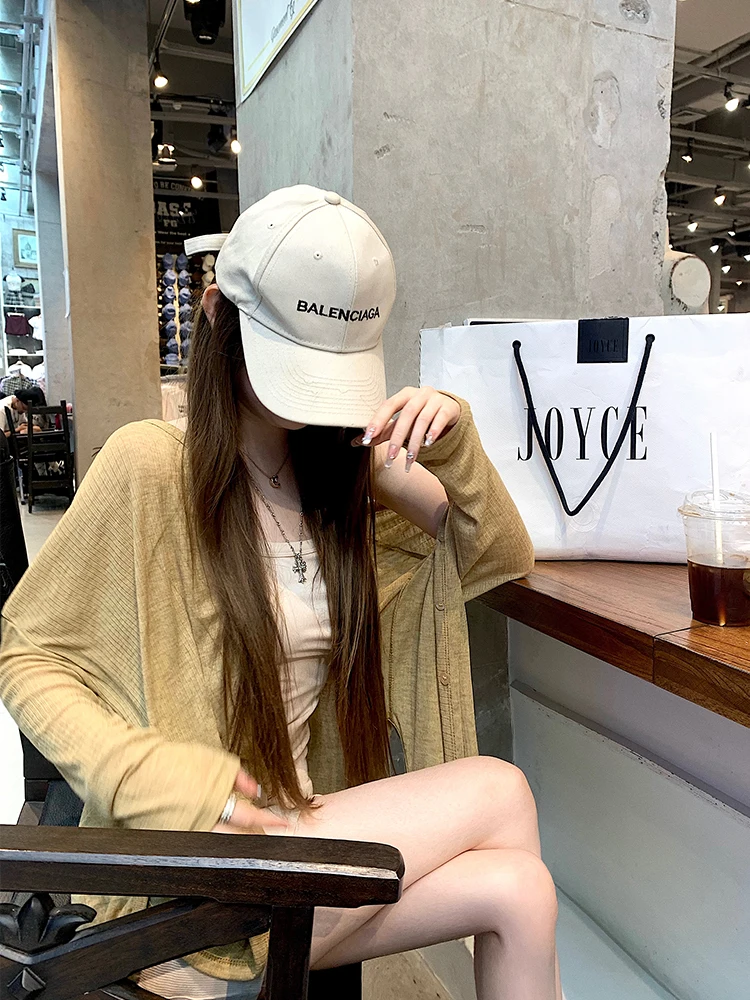 

Женская трикотажная рубашка с длинными рукавами для защиты от солнца, тонкая хлопковая ткань, мягкая пряжа, повседневный топ с V-образным вырезом и пуговицами, для использования в помещении с кондиционером