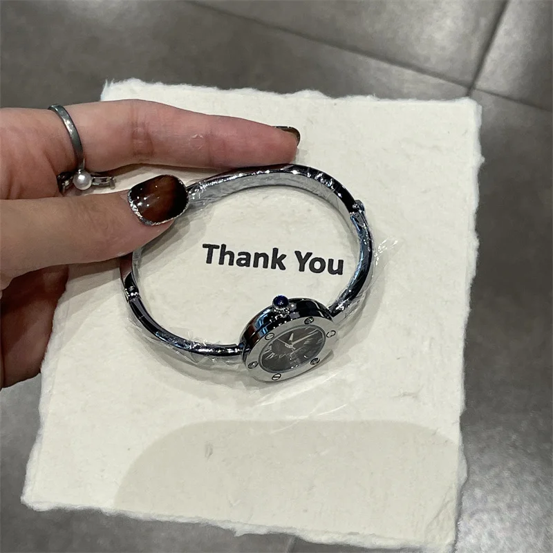 CILOA bracelet watch female brand genuine workplace round 2025 new light luxury gift small exquisite waterproof quartz watch