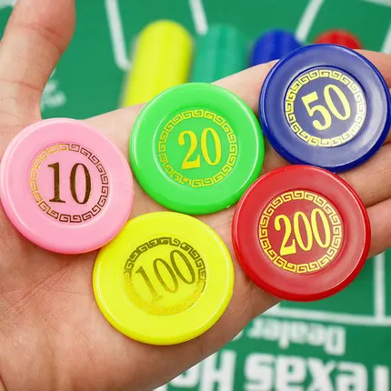 100pcs Plastic Casino 40mm Coins Poker Chips Count golden Number coins Chips Markers for Poker Game Cards game