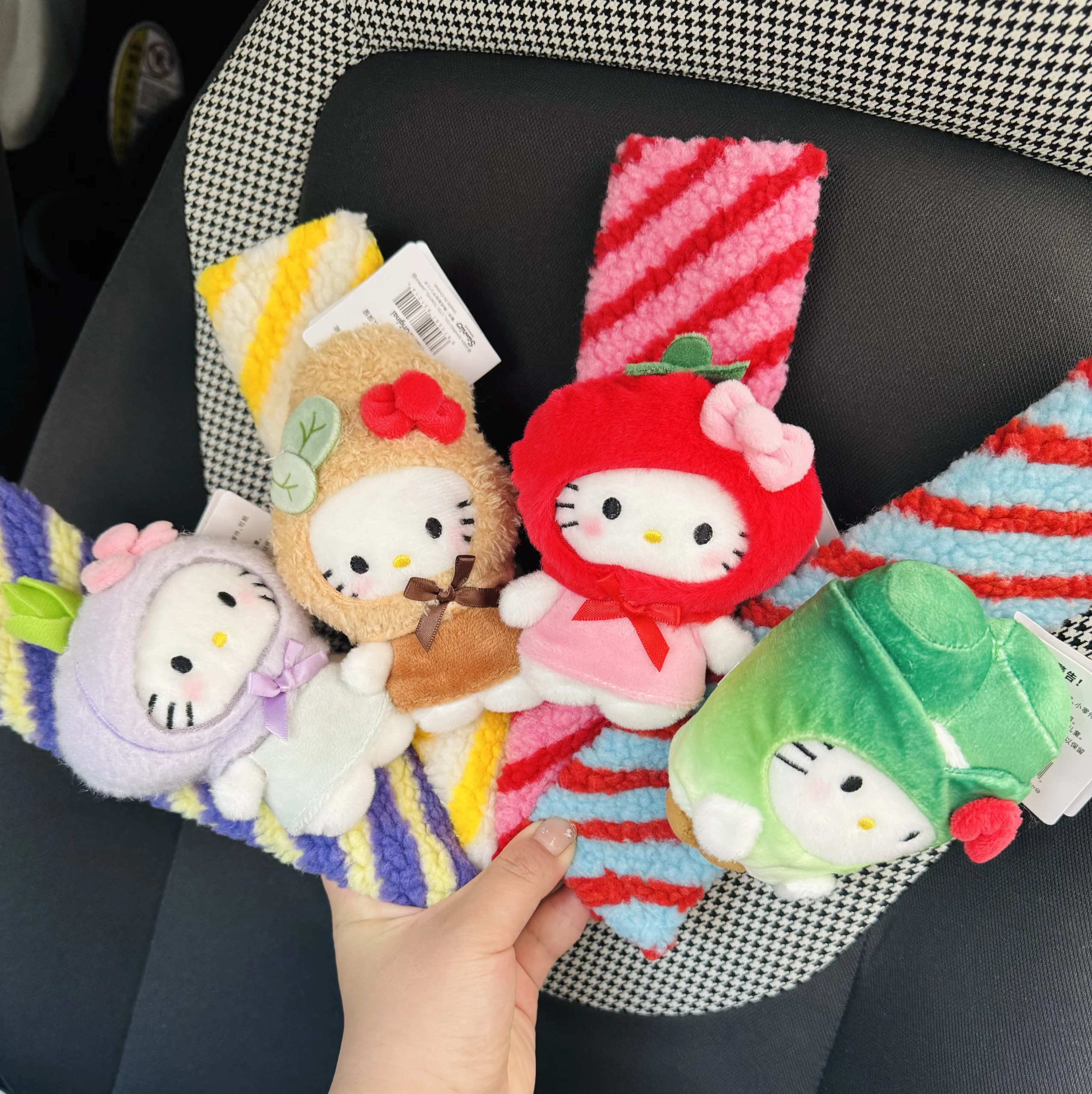 

Tomato Car Safety Belt Cover Adjustable Seat Belt Cover Shoulder Strap Covers Car Shoulder Protector Pad Auto Accessories