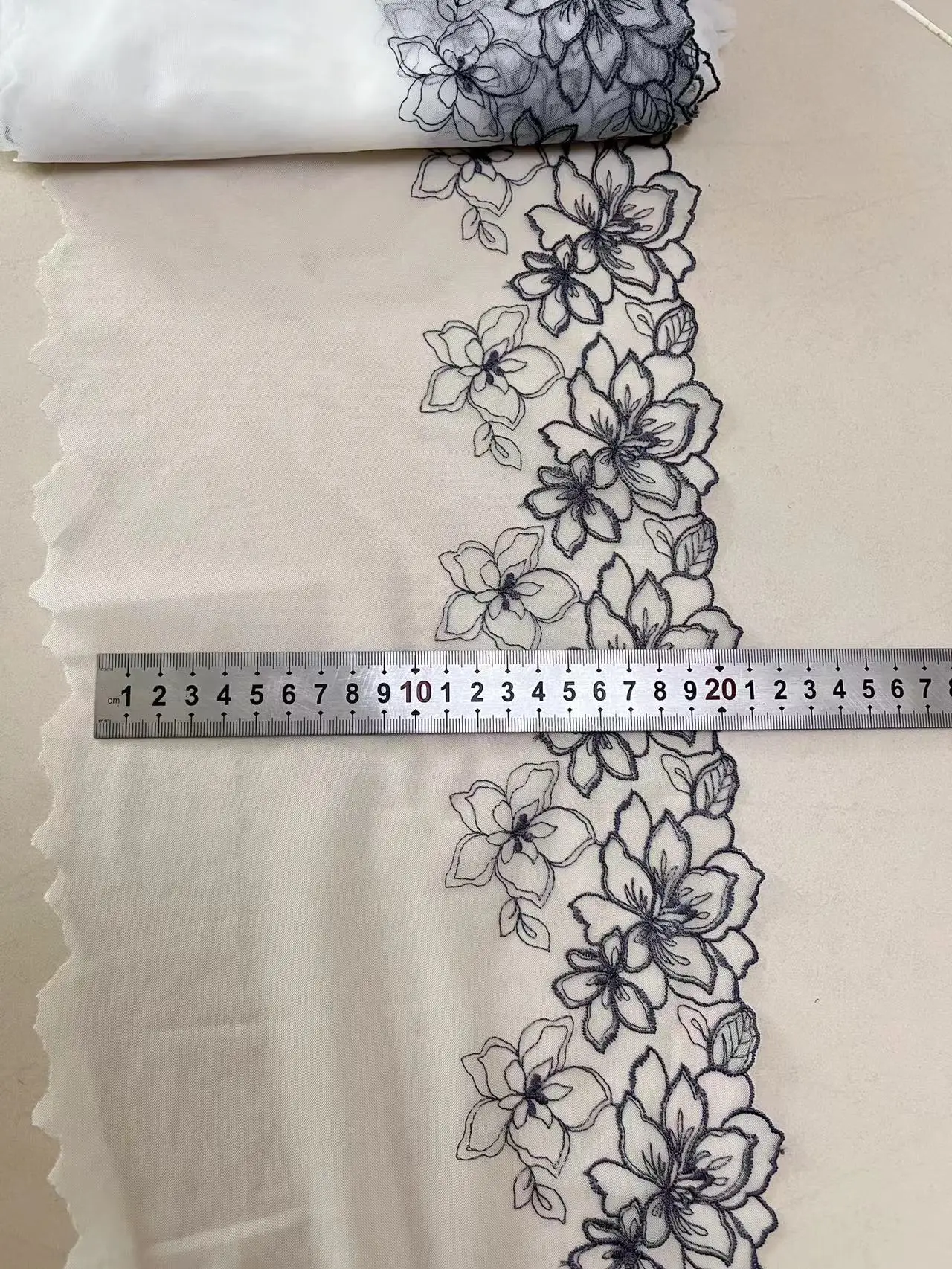 40 Yards Grey  Embroidery White Mesh Lace Trims For Clothing Accessory Dress Sewing Applique Costume Lace Fabric High Quality