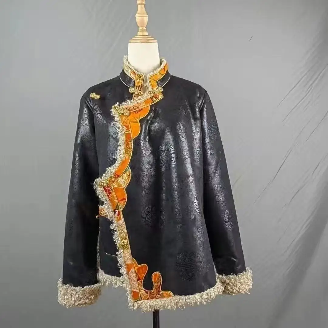 

2025 Winter Tibetan Style Coat Men Women Traditional New Chinese Style Tops Niche Zang Element Overcoat Male Thick Velvet Jacket