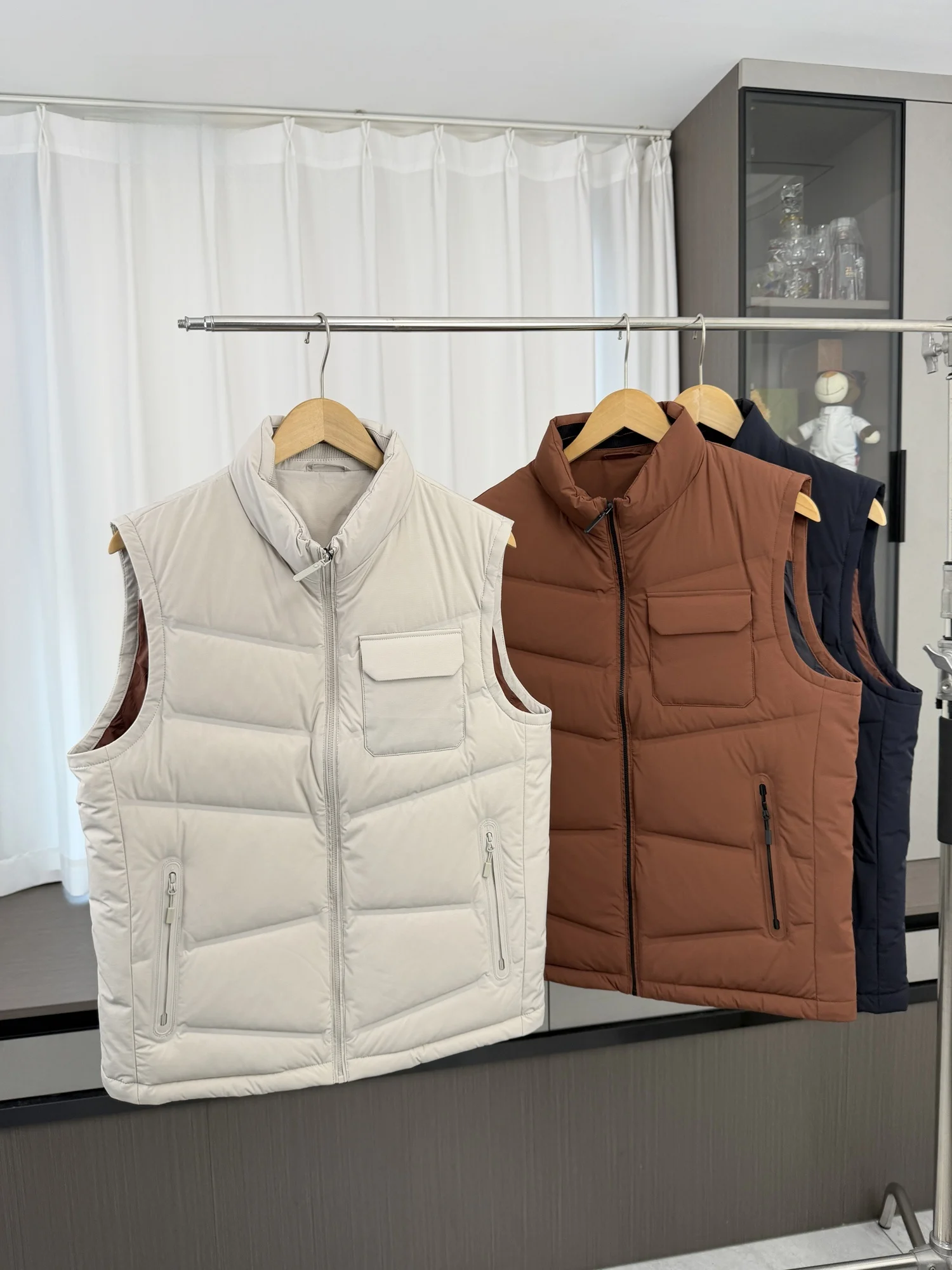Men's Casual down Vest Jacket Autumn Winter Outdoor Warm Stand Collar Duck Feather Lightweight Fashionable Urban Style