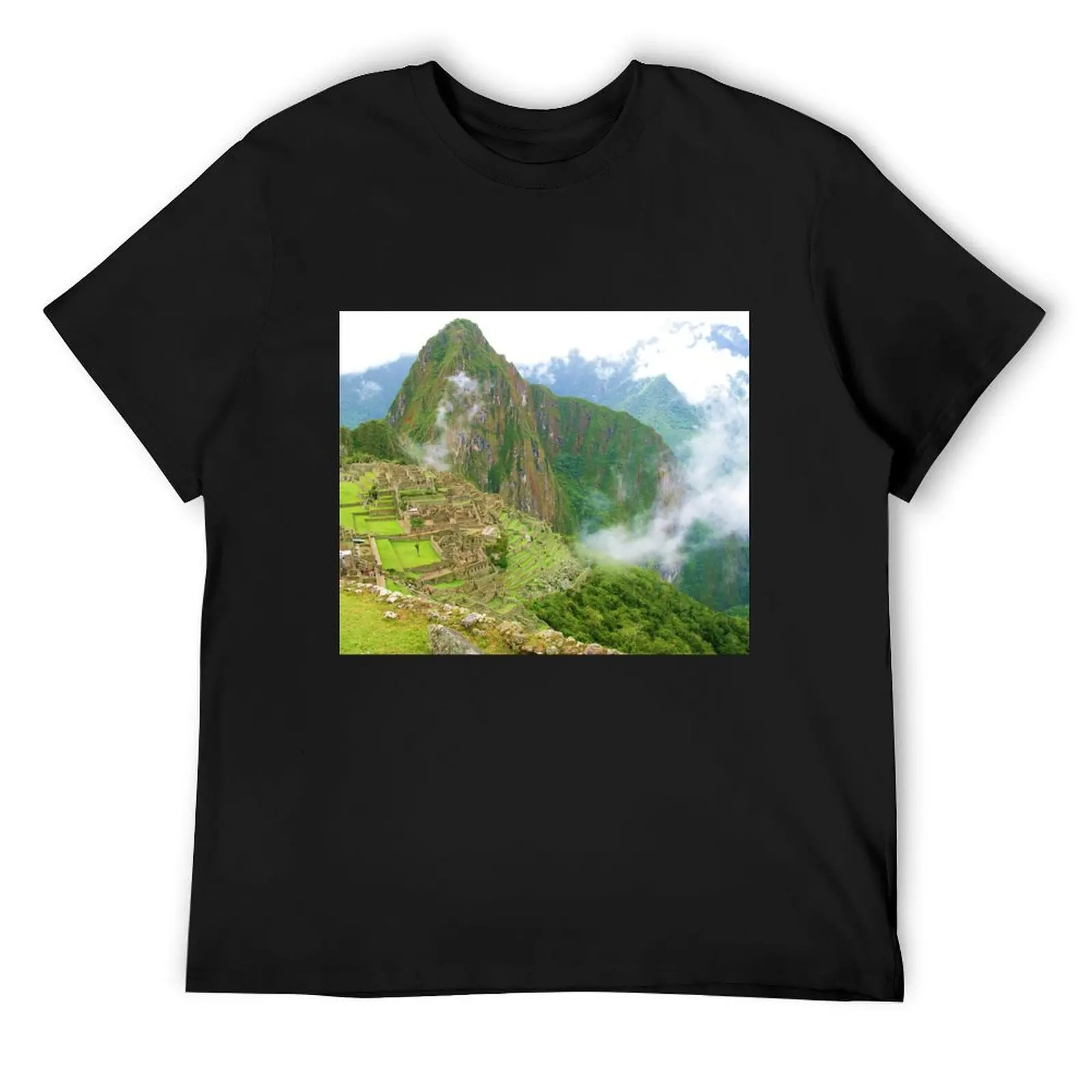 Cuzco Peru in Machu Picchu! T-Shirt oversized graphic tee tops Men's t-shirt