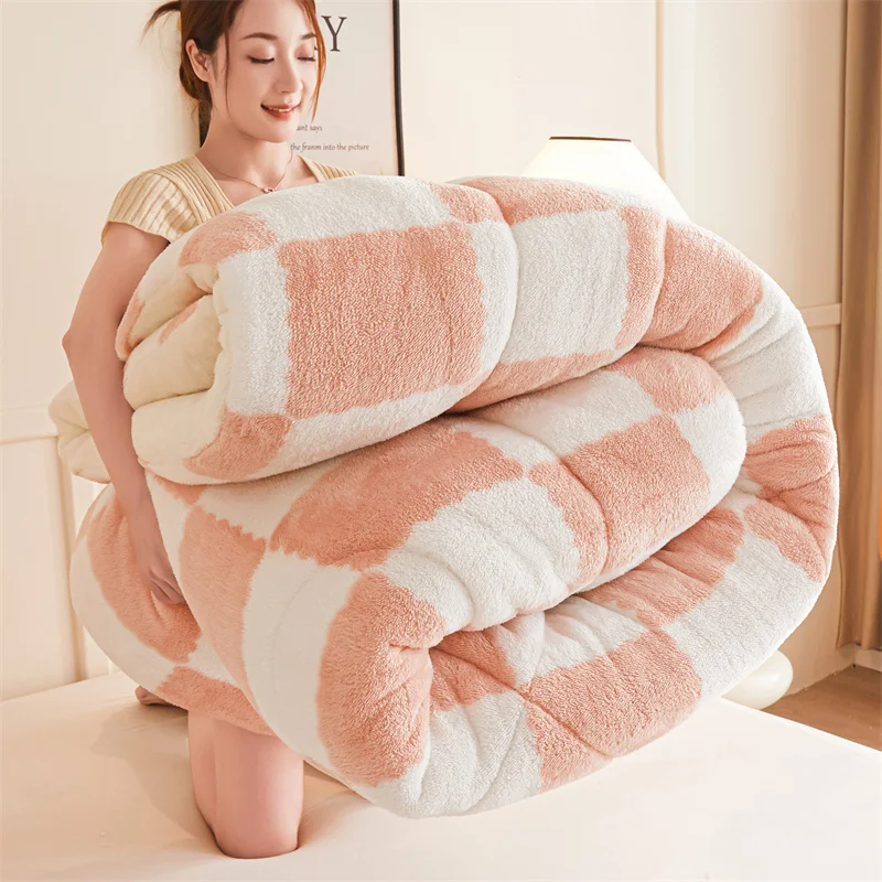 J HomeCheckerboard Thickened Coral Fleece Winter Blanket Double Sided Plush Warm Quilts for Bed Super Soft Queen Size Winter Com